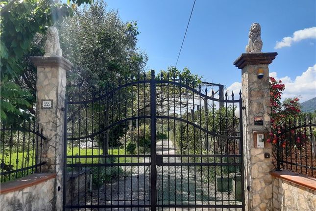 Villa for sale in Genazzano, Rome, Lazio, Italy