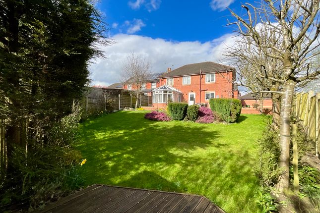 Detached house for sale in Oakmeadows, Broadmeadows, South Normanton, Alfreton