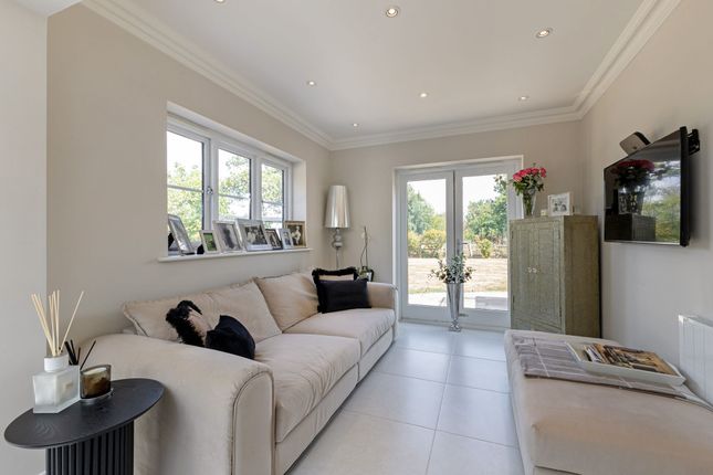 Coopers Green Cottage, Coopers Green Lane, St. Albans photo 5