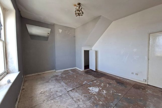 Flat 14, Kipling Court Kipling Terrace, Bideford photo 3