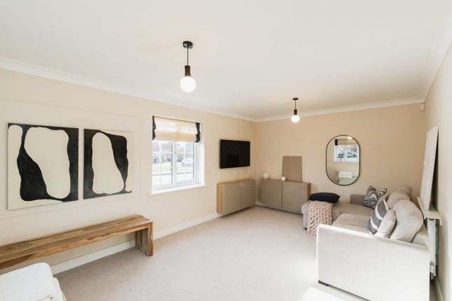 1, Field Meadow Close, Lowton photo 3