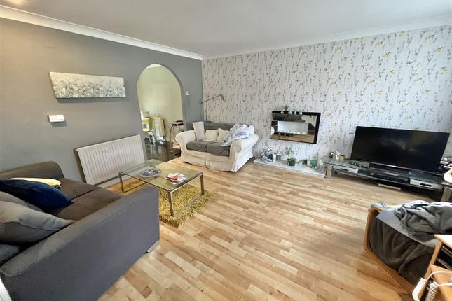 7, Tudor Green, Wilmslow photo 2