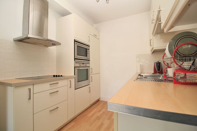 Flat 6 Salisbury Court, 36-37, Salisbury Road, Hove photo 4