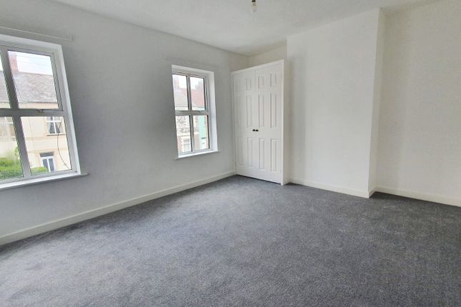 85, Cardiff photo 3