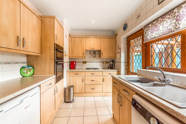 7, Shirley Road, Droitwich photo 4