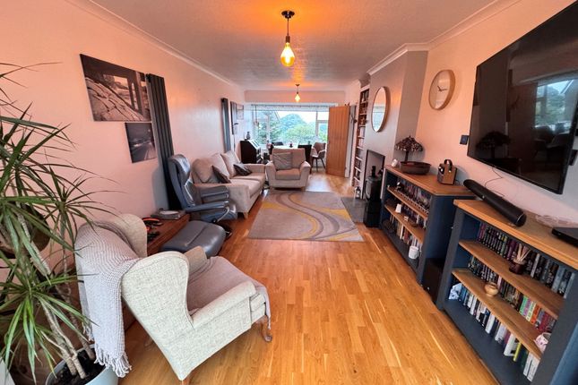5 Ashfield Road, High Peak photo 4