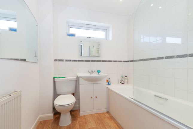 Bungalow for sale in Kames Close, Oxford
