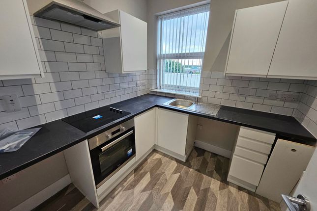 Thumbnail Flat to rent in Apartment 1, 123A Balby Road, Doncaster