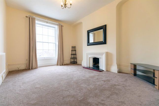 Flat 2, 77, Warminster Road, Westbury photo 2