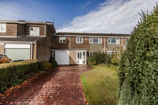 14Brackenclose--Dinnington--Ne137Ly-40