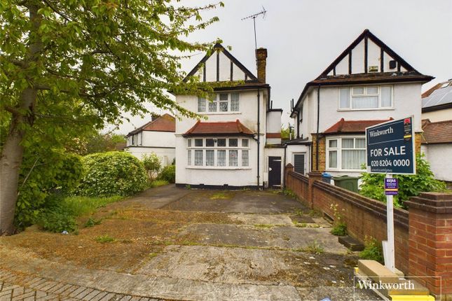 Thumbnail Link-detached house for sale in Queens Walk, Kingsbury, London
