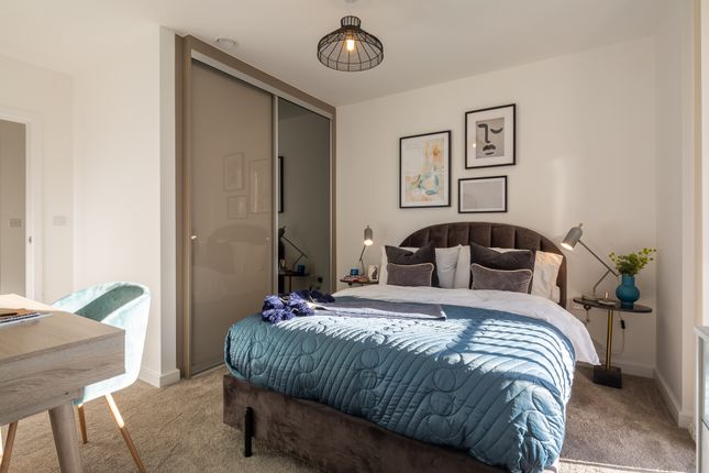 Flat for sale in Woodcock Way, London