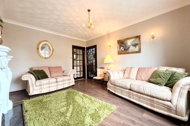 14, Crowwood Crescent, Airdrie photo 4