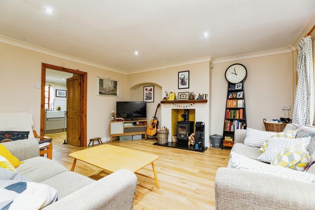 End terrace house for sale in Distillery Side, Elsecar, Barnsley