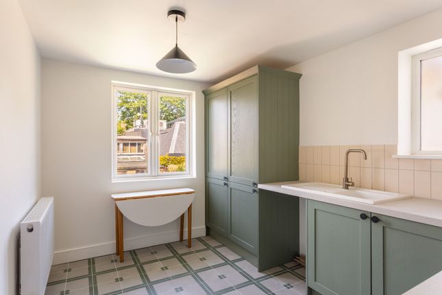139 Ditchling Rise, Brighton photo 3