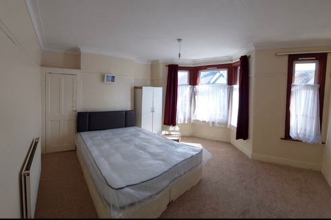 Thumbnail Terraced house to rent in Masterman Road, Newham