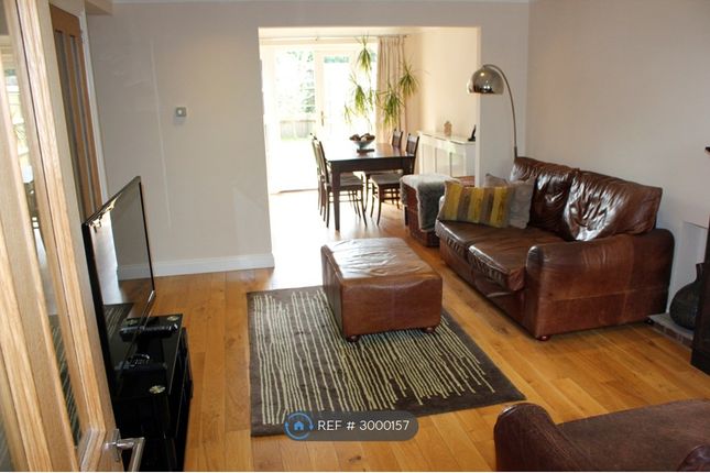 Vane Road, Thame photo 2