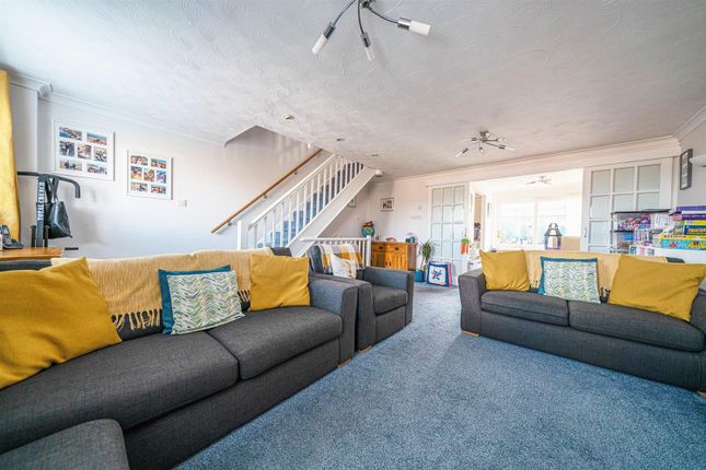 11,, Mountbatten Close, Weymouth photo 2
