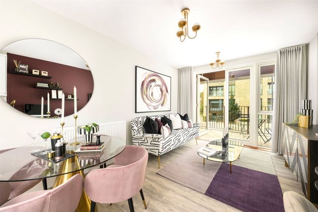 Flat for sale in Millbrook Square, Mill Hill, London