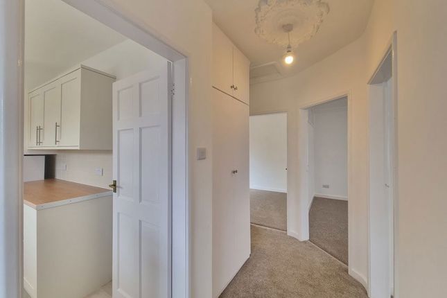 11, Foxhunter Drive, Leicester photo 3