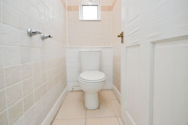 151, Kettering photo 4