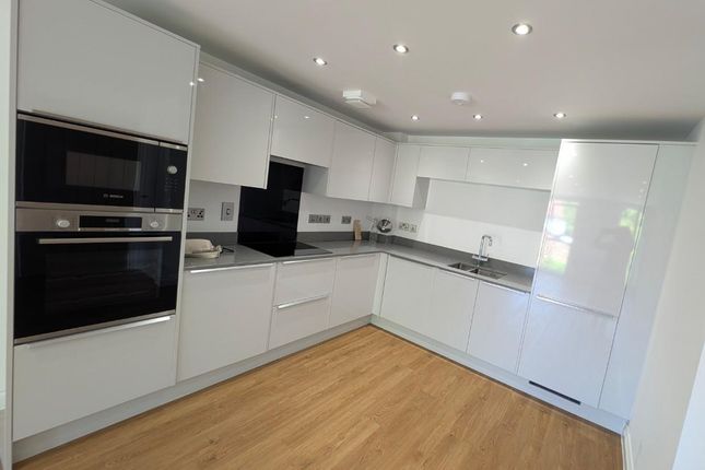 Apartment 10, 4, Towers Avenue, Newcastle Upon Tyne photo 2