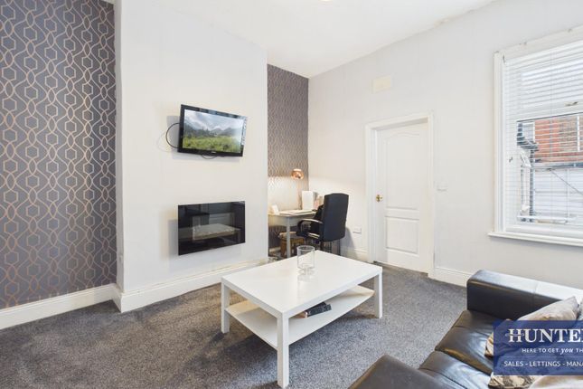 12, Lee Street, Sunderland photo 4