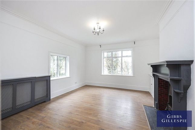 2, High View, Middlesex photo 4