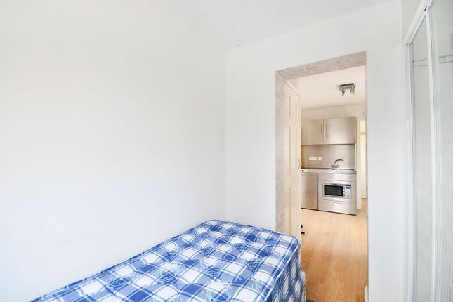 Sandall Road, Kentish Town photo 4