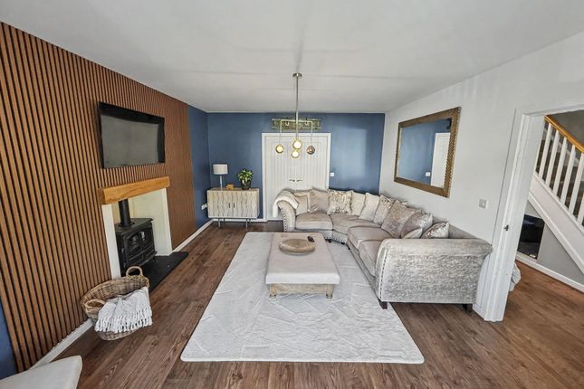 11 Threwstones Close, Tiverton photo 4