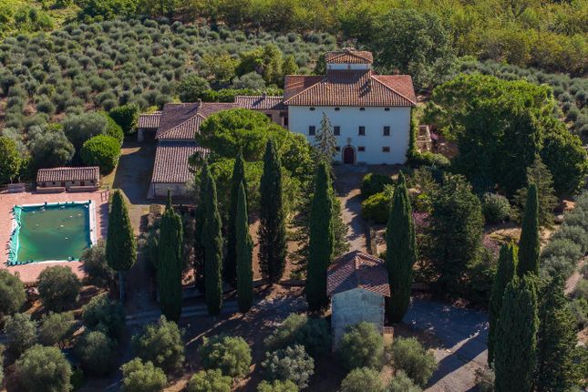 Property for sale in Colle Val D'elsa, Siena, Tuscany, Italy