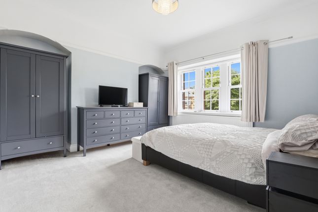 206 Kirkintilloch Road, Bishopbriggs, Glasgow photo 4
