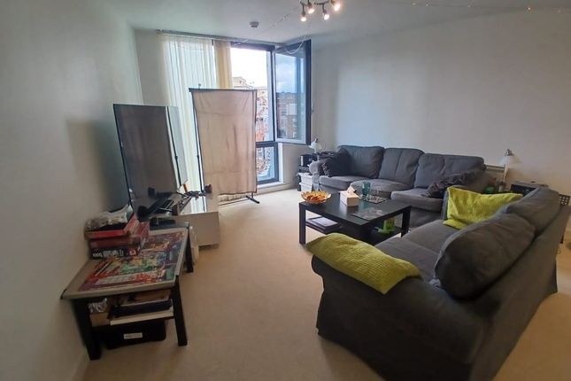 41 Nobel House, 4, Queensway, Redhill photo 4