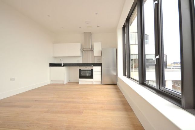 Flats To Let In High Street Slough Sl1 Apartments To Rent