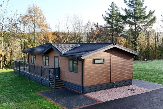2-bed caravan on Nadines Country Park, Half Moon Village Newton St Cyres, Exeter, £164,995