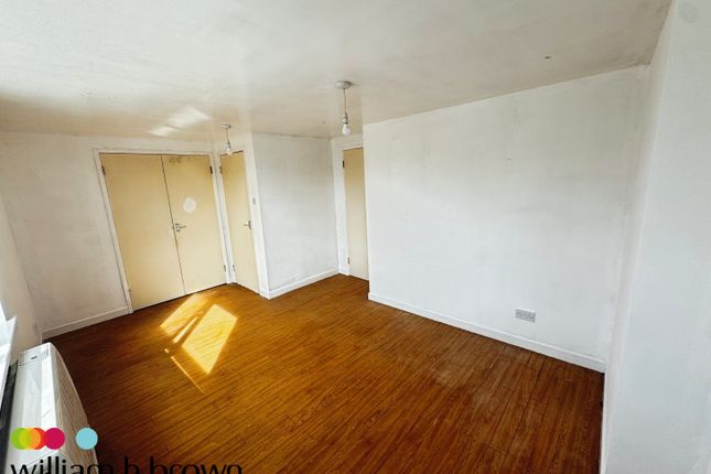 Flat 5, 10, Orwell Road, CLACTON-ON-SEA photo 5