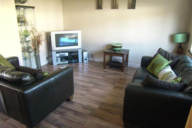 10, Dalroy Close, South Ockendon photo 4