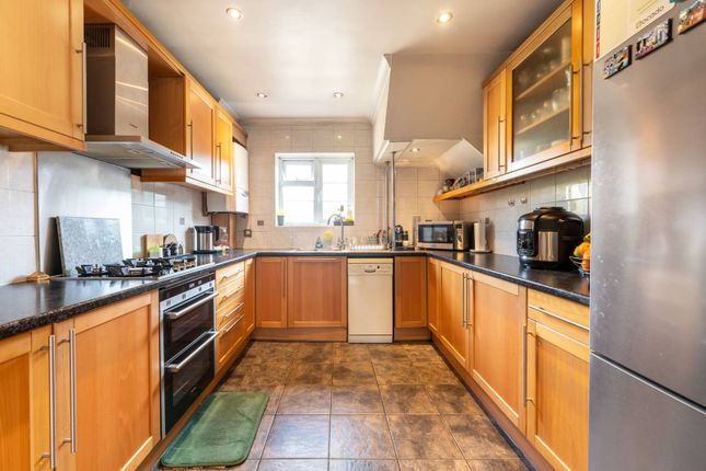 Thumbnail Semi-detached house for sale in Broad View, Kingsbury, London