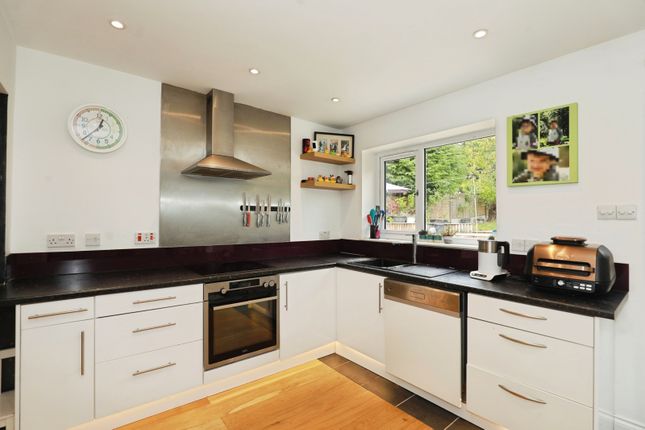 14, Moss Lane, Northwich photo 4