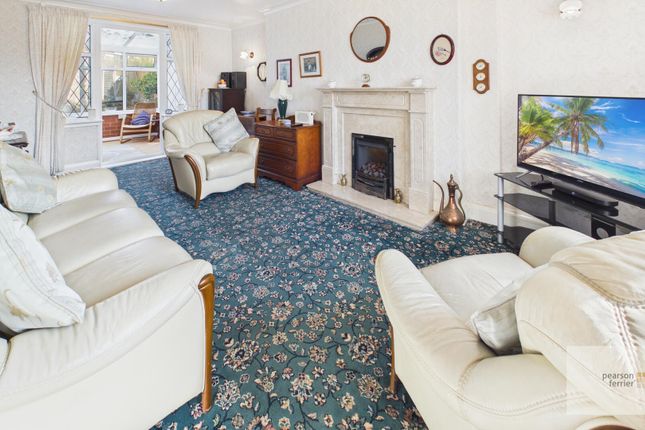 2, Hazelwood Drive, Bury photo 2