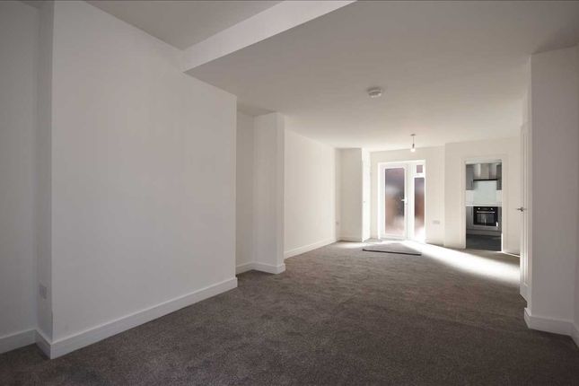 49, Hamilton Road, Chorley photo 2