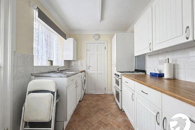 100, Cecil Road, Kent photo 3