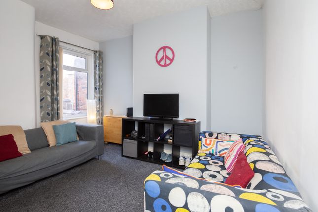 12, Douglas Street, Salford photo 2