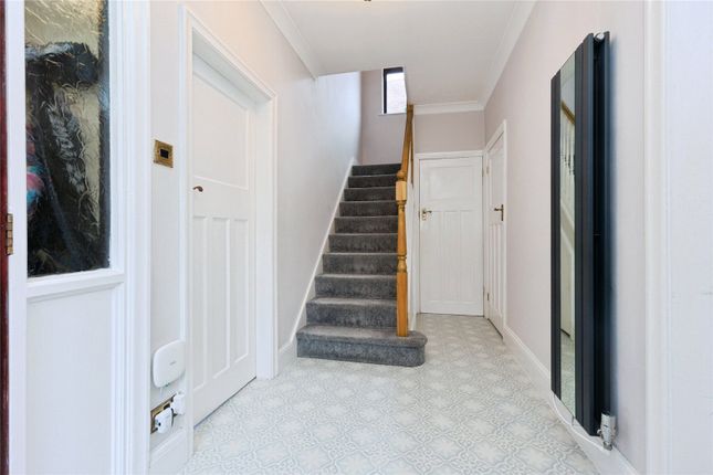 27, Delaunays Road, Greater Manchester photo 4