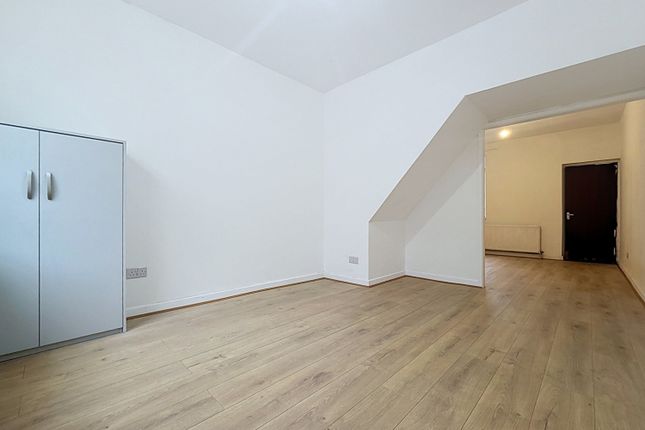 45, Dundonald Road, Leicester photo 2