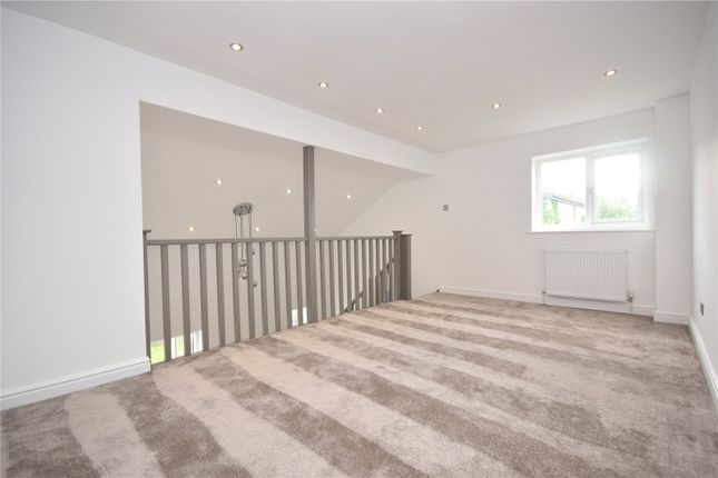 7, Kings Meadow Close, West Yorkshire photo 2