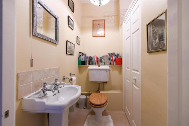 3, The Moat House, Charing photo 4