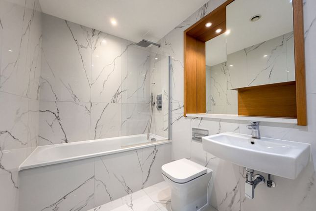 503 West Gate, London photo 4