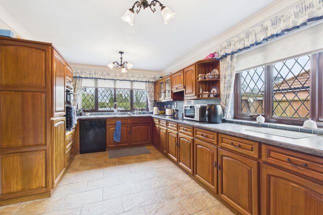 10, Recreation Drive, Downham Market photo 2