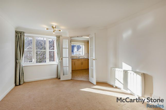 32 St Rumbolds Court, Buckingham Road, Brackley photo 4